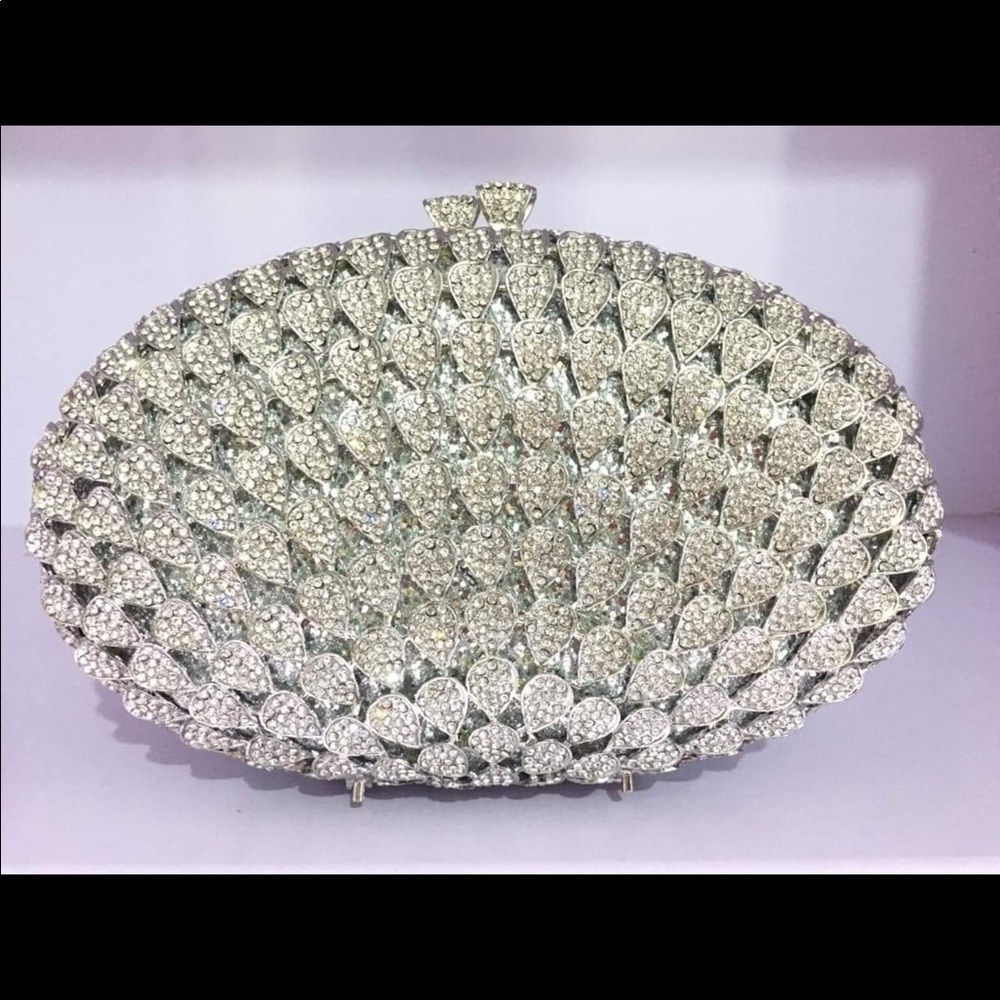 Crystallized Swarovski clutch